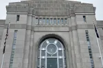 An image of the entrance of the US Court House in Concord